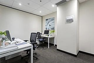 West 13D — 215 Bell Street,  Preston VIC 3072