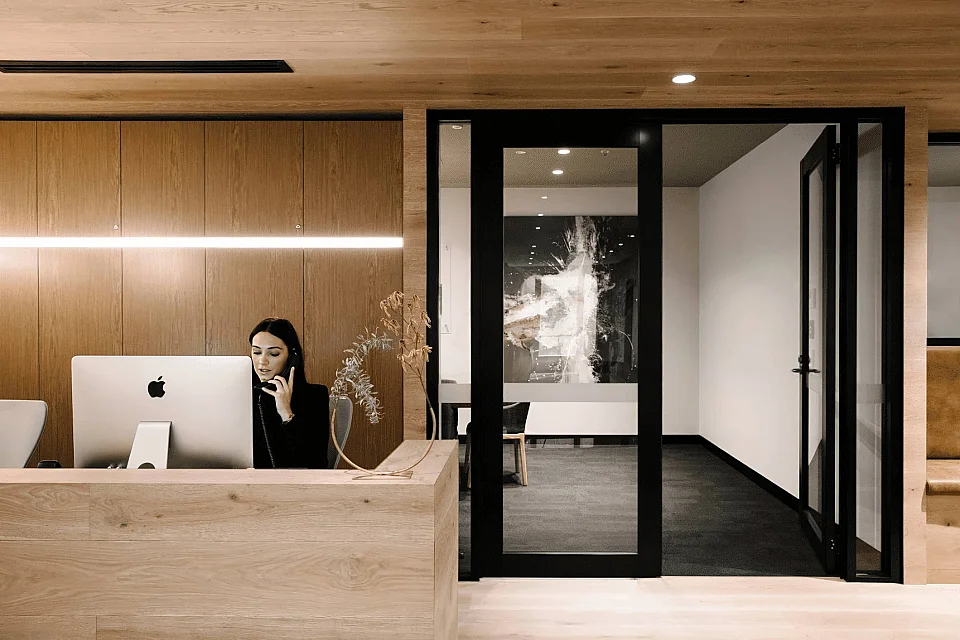 Clarence, Sydney — office interior — photo 2