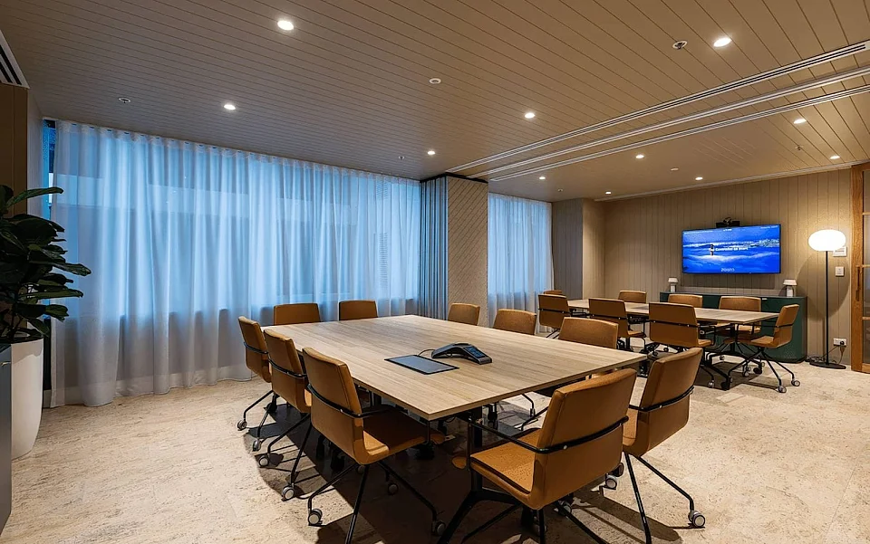 Clarence, Brisbane City — office interior — photo 3