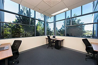 6 Person Office — 747 Lytton Road,  Murarrie QLD 4172