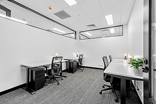 6 Person Office — 87 Ipswich Road,  Woolloongabba QLD 4102