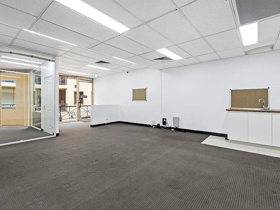 255 Drummond Street, Carlton, commercial office, photo 2