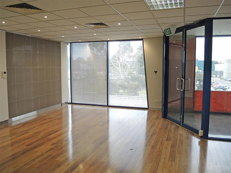 97 Chifley Drive, Preston, commercial office, photo 3