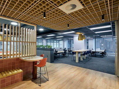 Modern amenities and convenience in a prime Melbourne CBD corner location