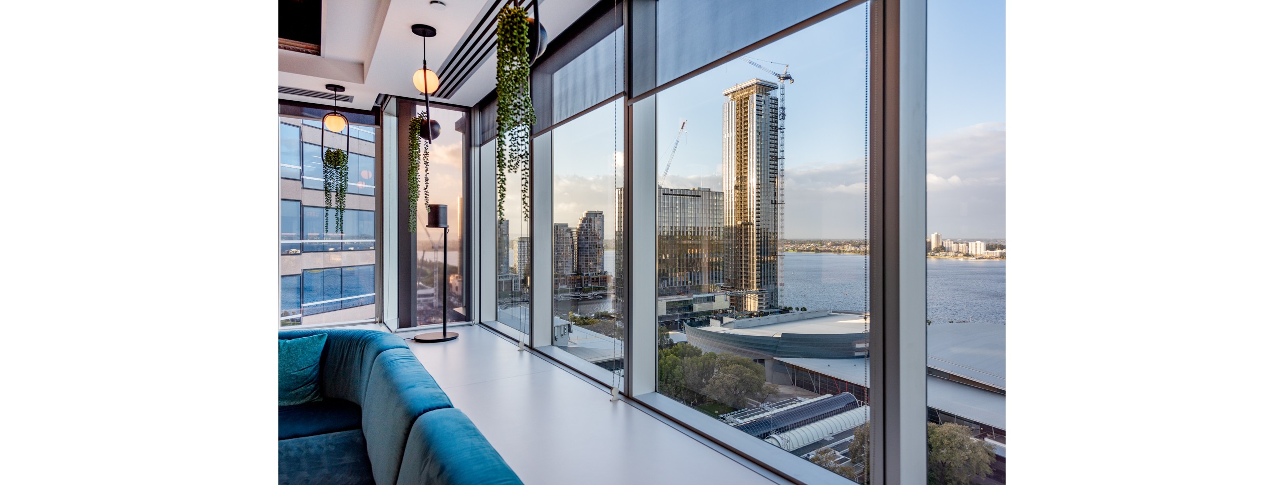 Lease office space in a contemporary A-grade building in Perth CBD