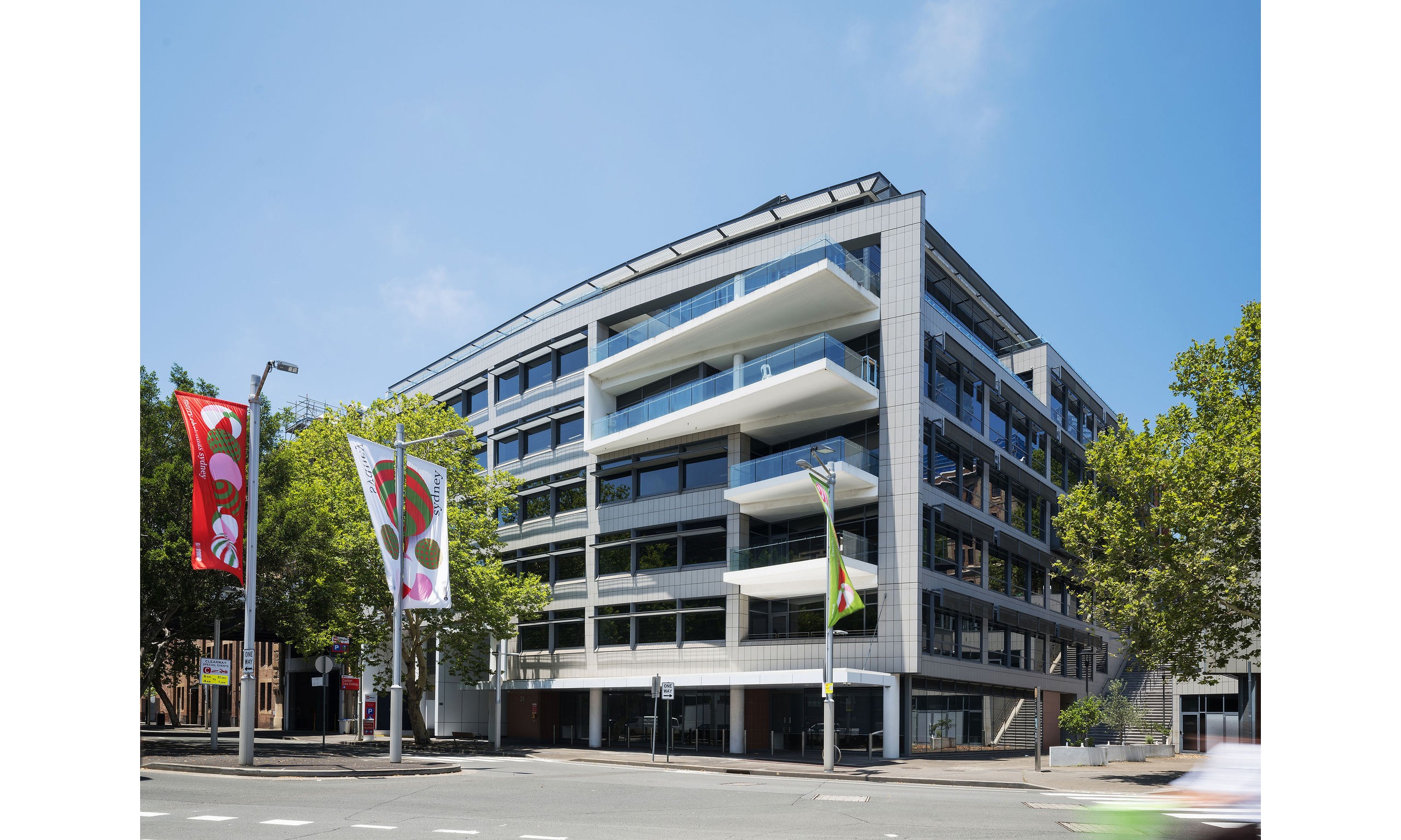 High-quality office space for lease in a character rich precinct — 20 Windmill Street,  Sydney NSW 2000