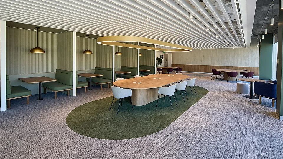 222 Lonsdale (QV), Melbourne — office interior — photo 2