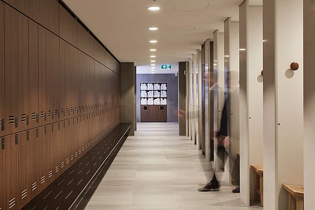 Australia Square Tower, Sydney — commercial office interior — photo 3