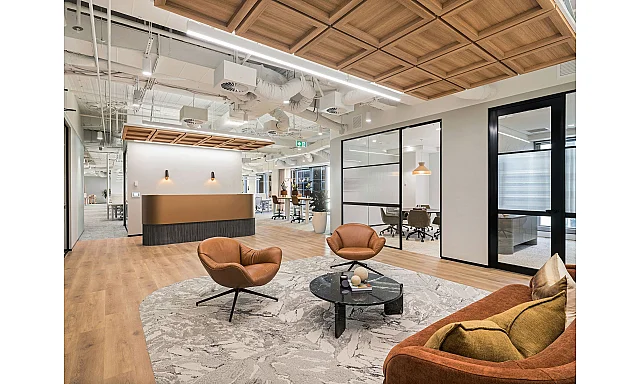 Lease office space in a serene building amidst Sydney’s bustling CBD