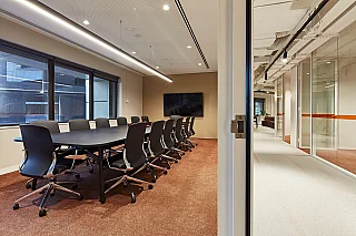Level 10, Suite 3