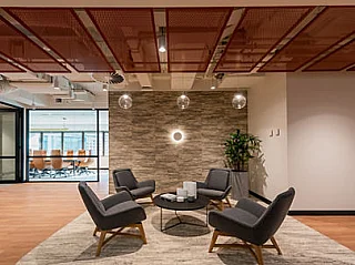 Level 25, Suite 2