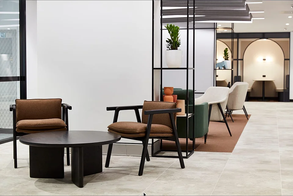 Australia Square Plaza, Sydney — office interior — photo 2