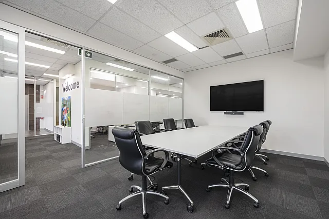 Hallmarc Asset Management, Carlton — commercial office interior — photo 2