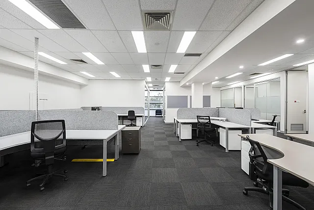 Hallmarc Asset Management, Carlton — commercial office interior — photo 3