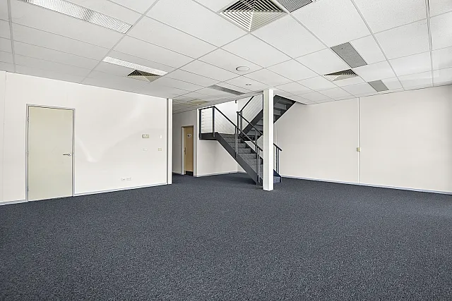 Hallmarc Asset Management, Clayton — commercial office interior — photo 2