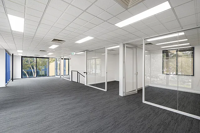 Hallmarc Asset Management, Clayton — commercial office interior — photo 3