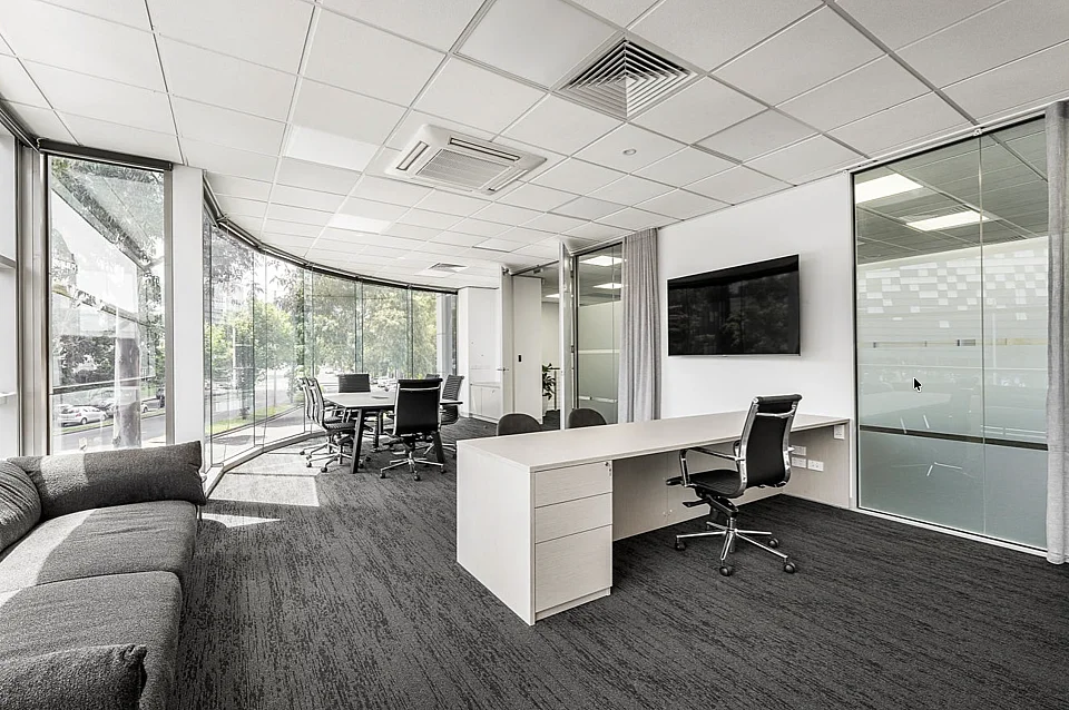Hallmarc Business Park Southbank, Docklands — office interior