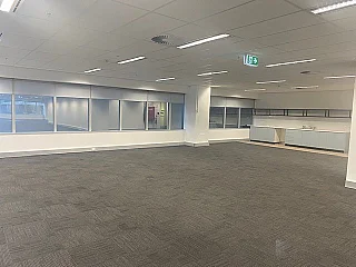 Level 9 Suite 2