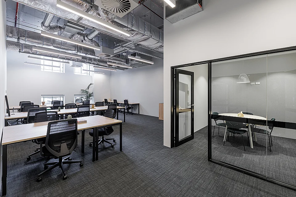 Emporium Melbourne, Melbourne — office interior — photo 3