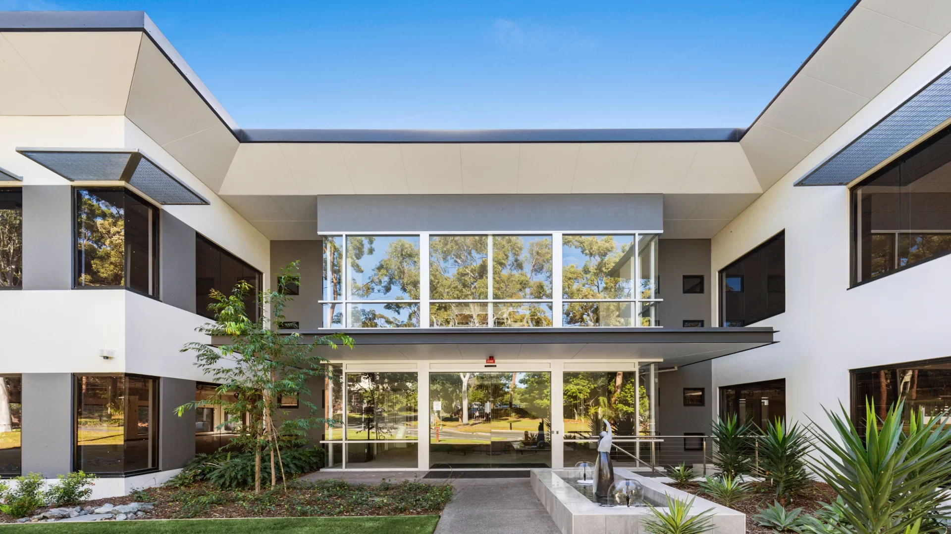 Garden City Office Park — 2404 Logan Road,  Eight Mile Plains QLD 4104