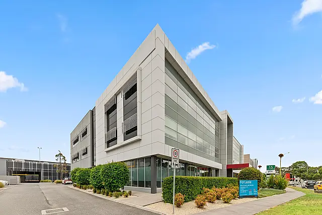 424 Warrigal Road, Moorabbin, commercial office