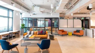 15 Person Private Office