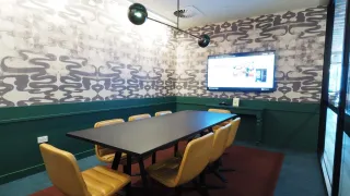 17 Person Private Office