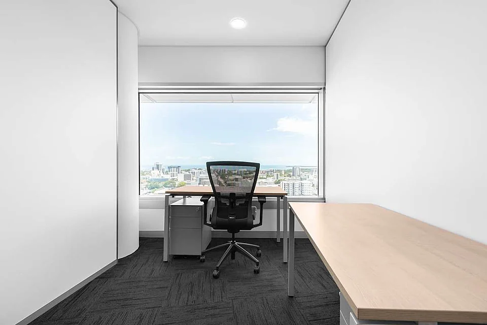 Charles Darwin Centre, Darwin — office interior — photo 2