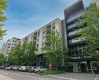 4 Person Office — 18 National Circuit,  Canberra ACT 2600