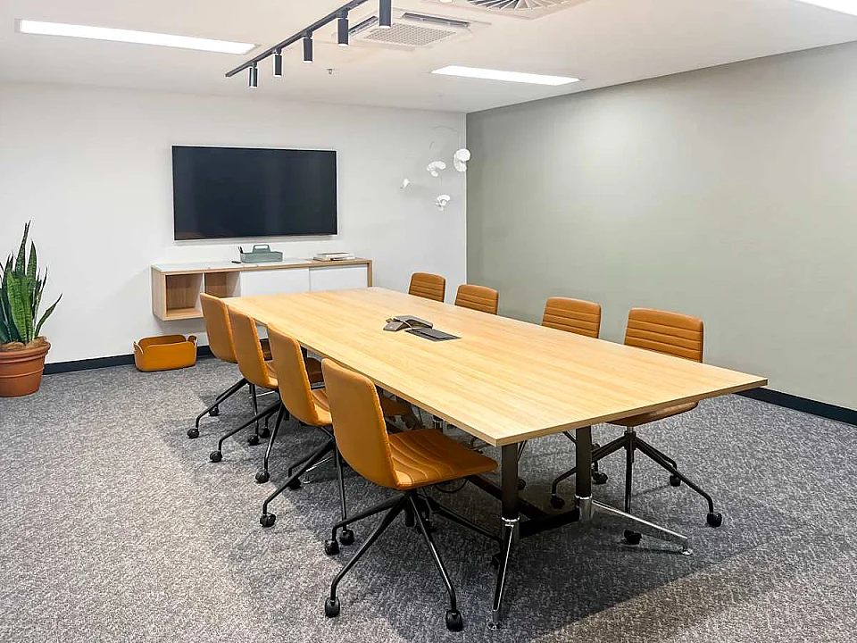 The Heroic, Mawson Lakes — office interior — photo 2