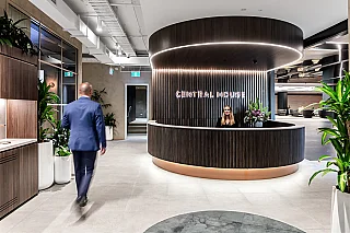 10 Person Office