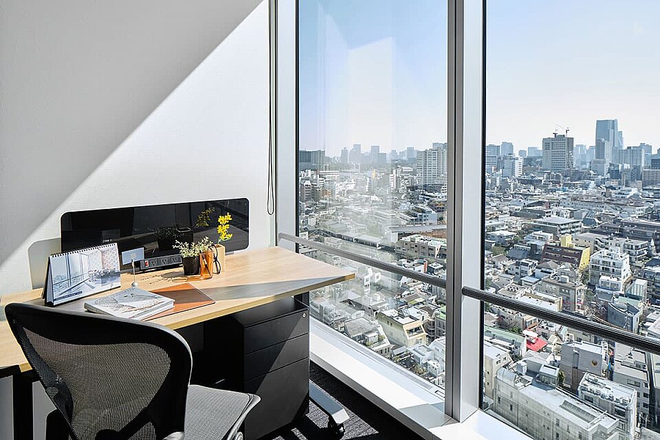 Salesforce Tower, 180 George Street, Sydney — workspace in the building