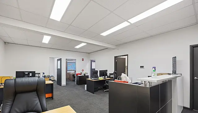110-112 Franklin Street, Melbourne, commercial office