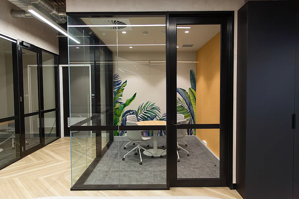 Waterman, Abbotsford — office interior — photo 3