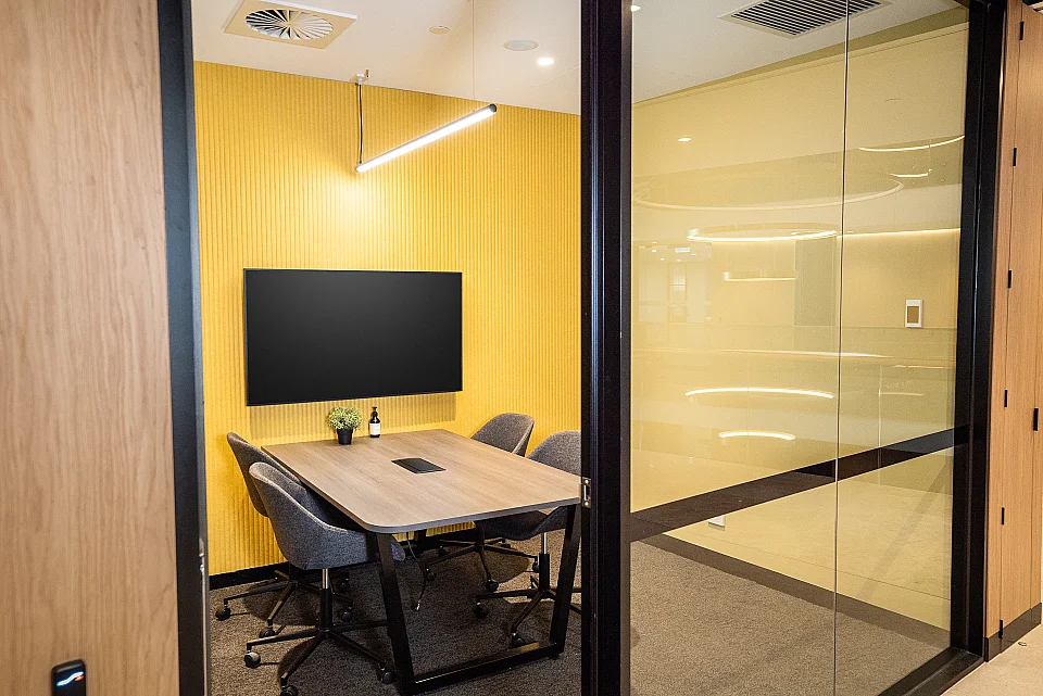 Waterman, Richmond — office interior — photo 3