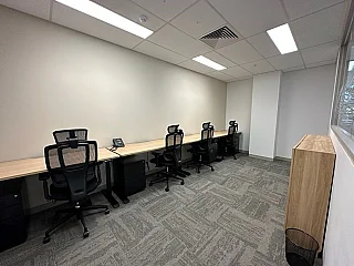 4 people — Level 1,  793 Burke Rd, Camberwell