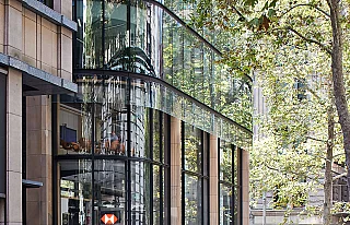 06-128 — 333 George Street,  Sydney NSW 2000