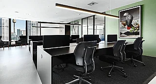 10 Person Office